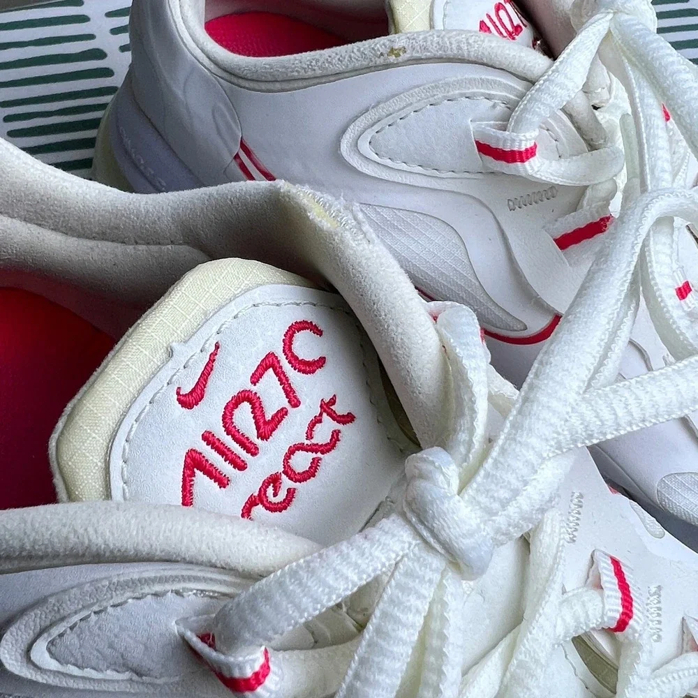 Nike Air Max 270 React White Flash Crimson Women's Size 9 Sneakers